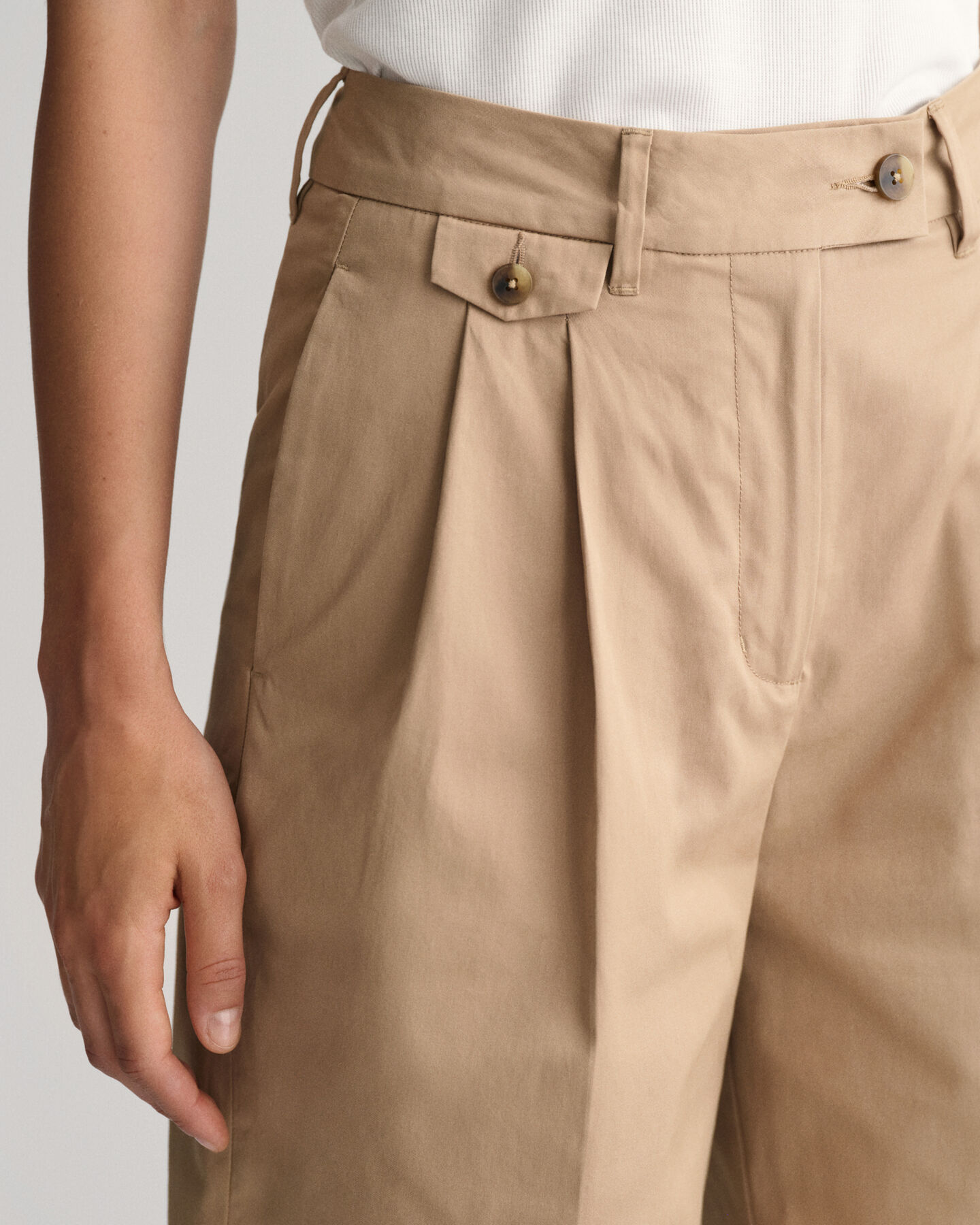 Pantalones chinos cortos de pinzas Relaxed Fit