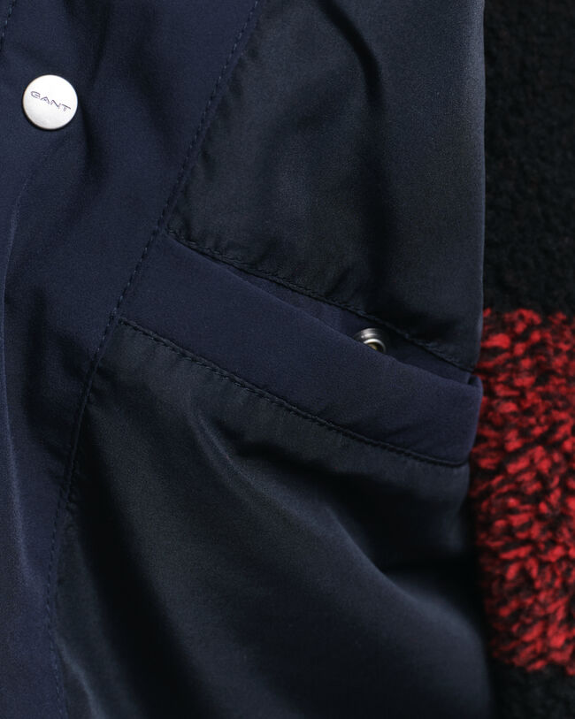 Gab&aacute;n acolchado