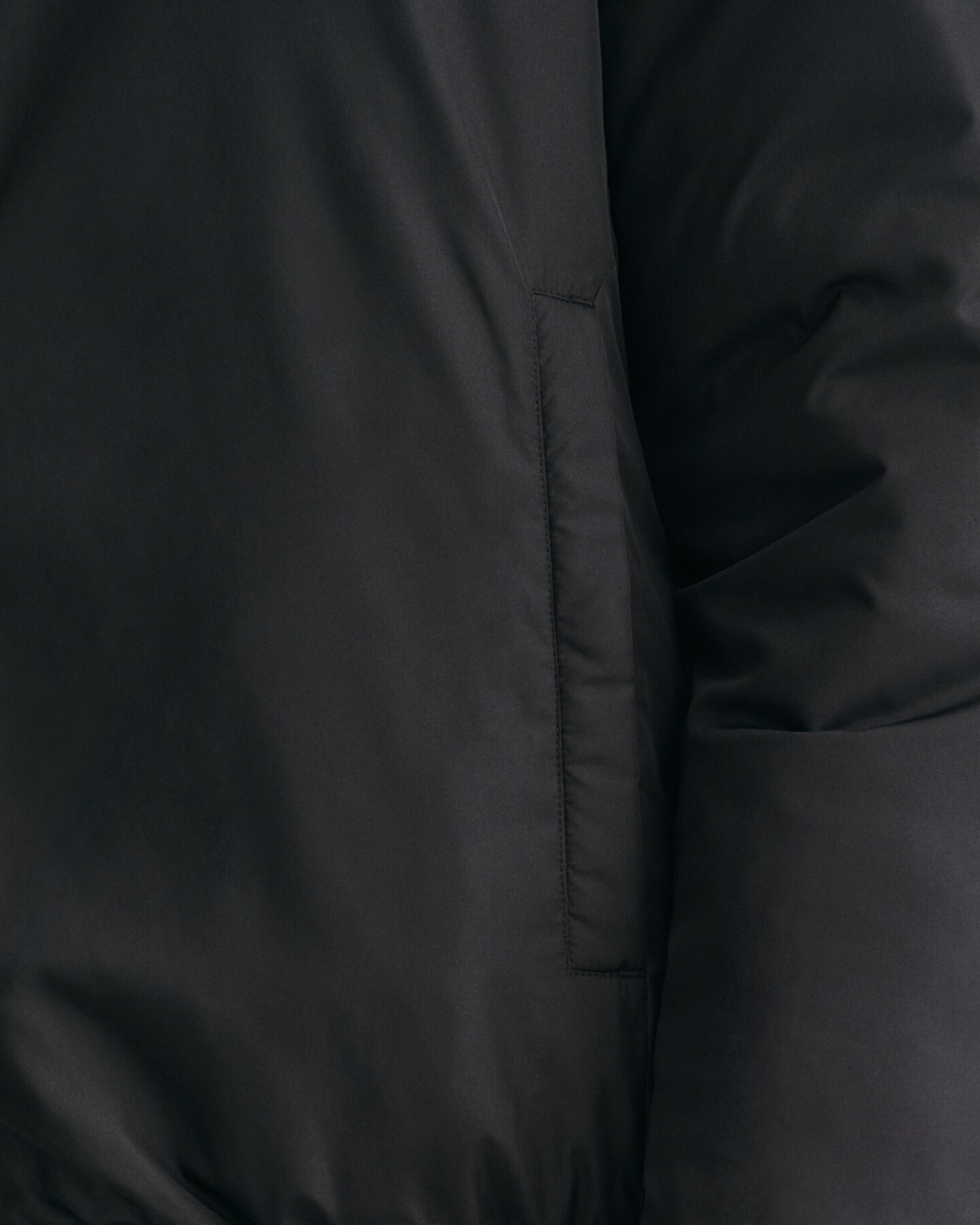 Chaqueta reversible con capucha