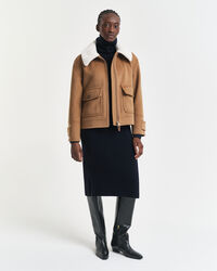 Vestido de cuello de cisne con detalle de punto