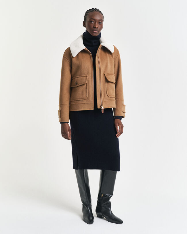 Vestido de cuello de cisne con detalle de punto