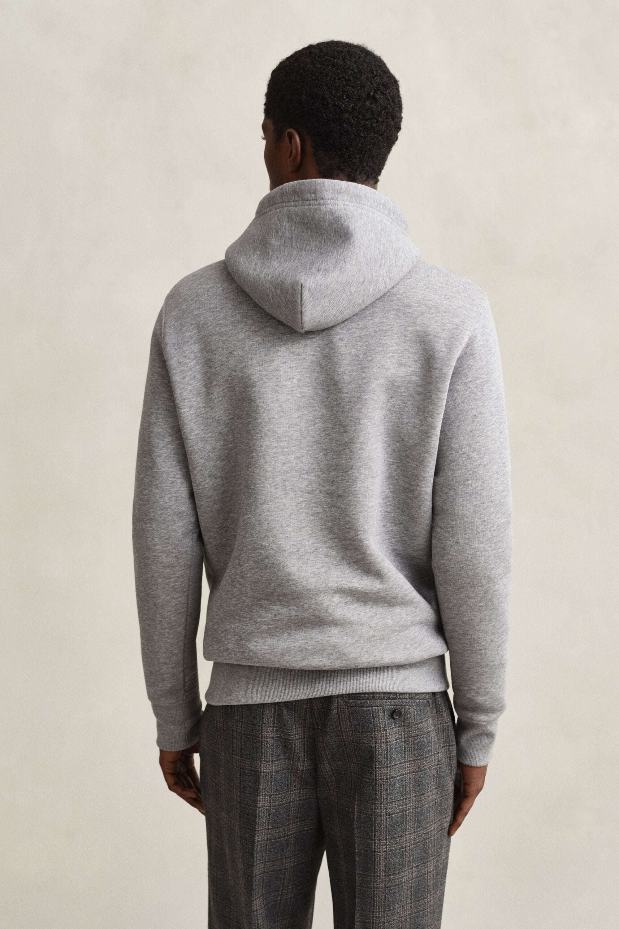 Sudadera con capucha Shield