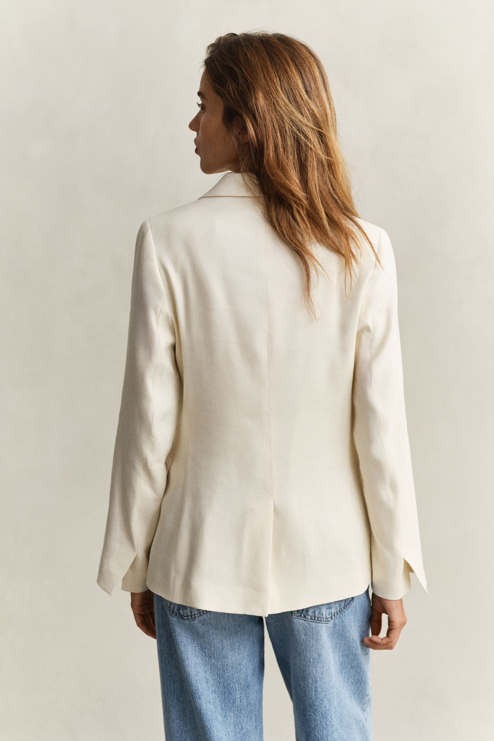 Americana elástica de lino