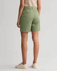 Pantalones chinos cortos