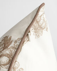 Cojín de satén con estampado de árboles