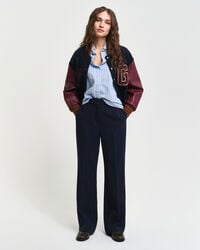 Pantalones de vestir Slim Fit acampanados