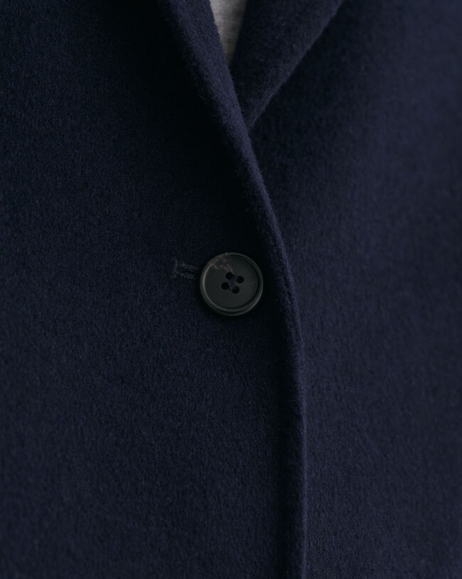 Americana recta cosida a mano