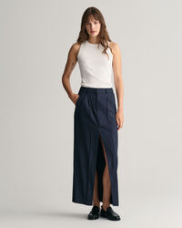 Falda maxi de raya diplomática plisada