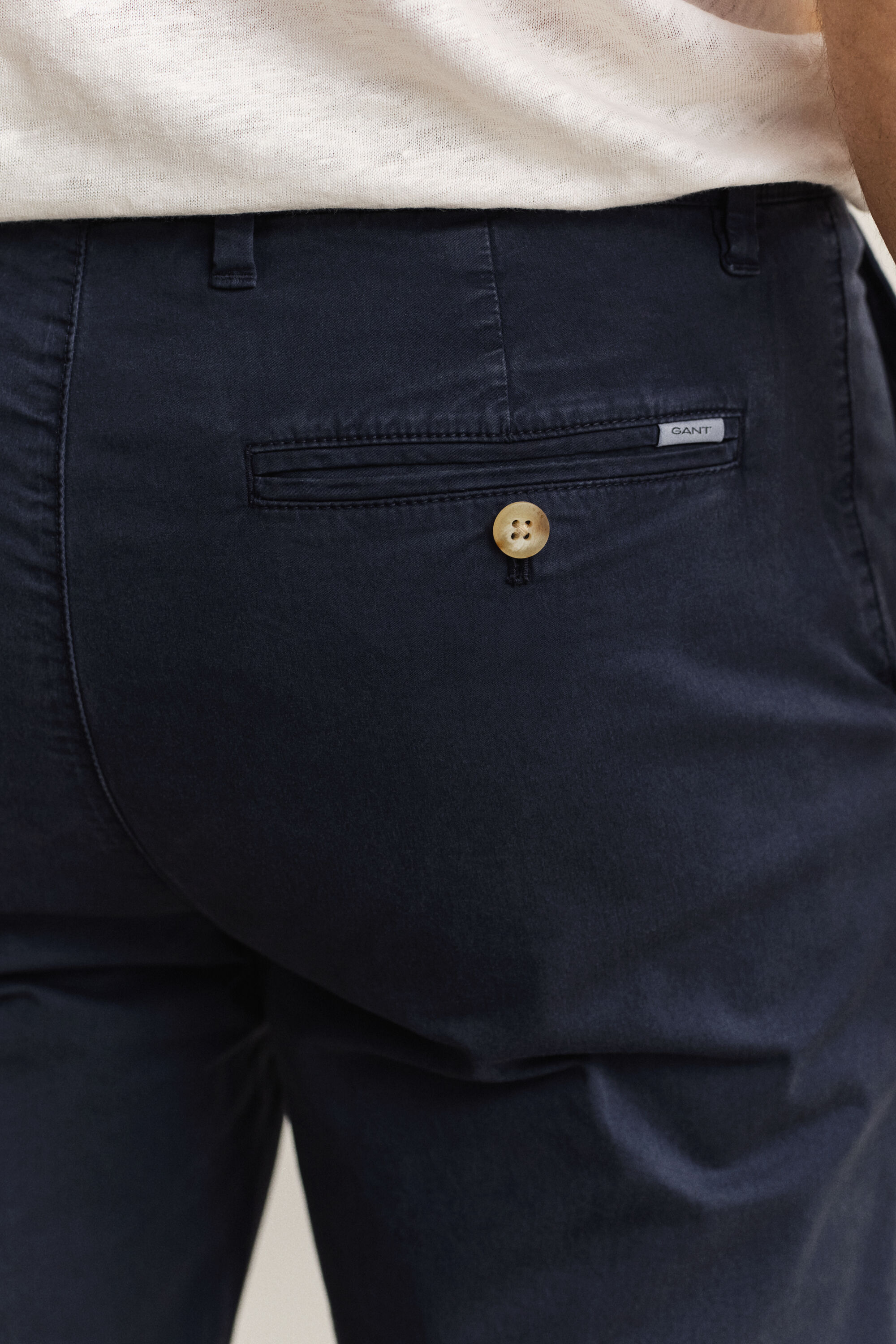 Pantalones chinos Sunfaded