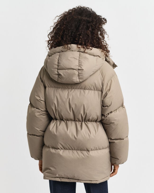 Chaqueta de plumón y largo medio