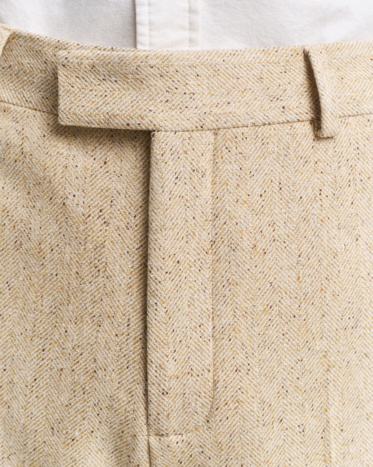 Pantalones de traje Relaxed Fit con diseño de espiga con nepps