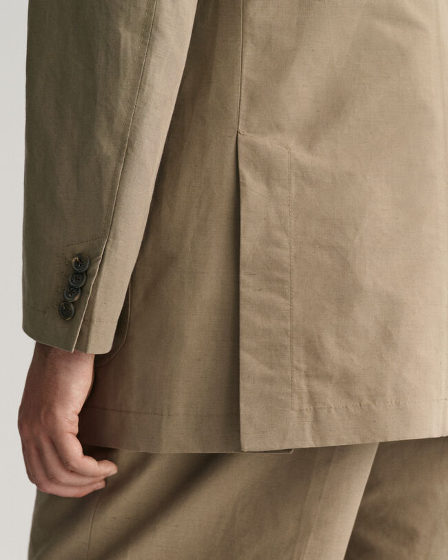 Americana de traje extragrande con doble botonadura Safari