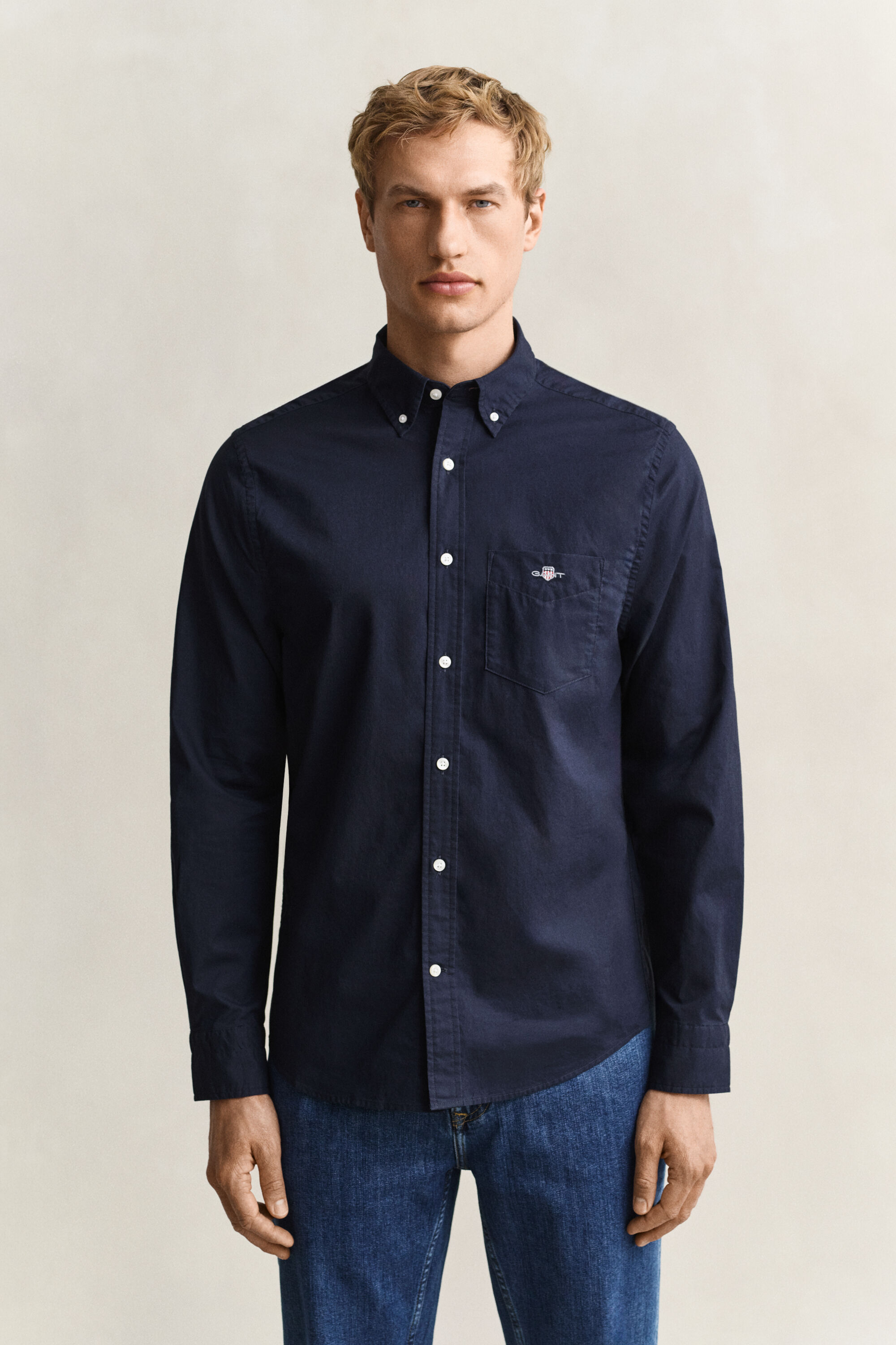 Camisa de popelina Regular Fit clásica