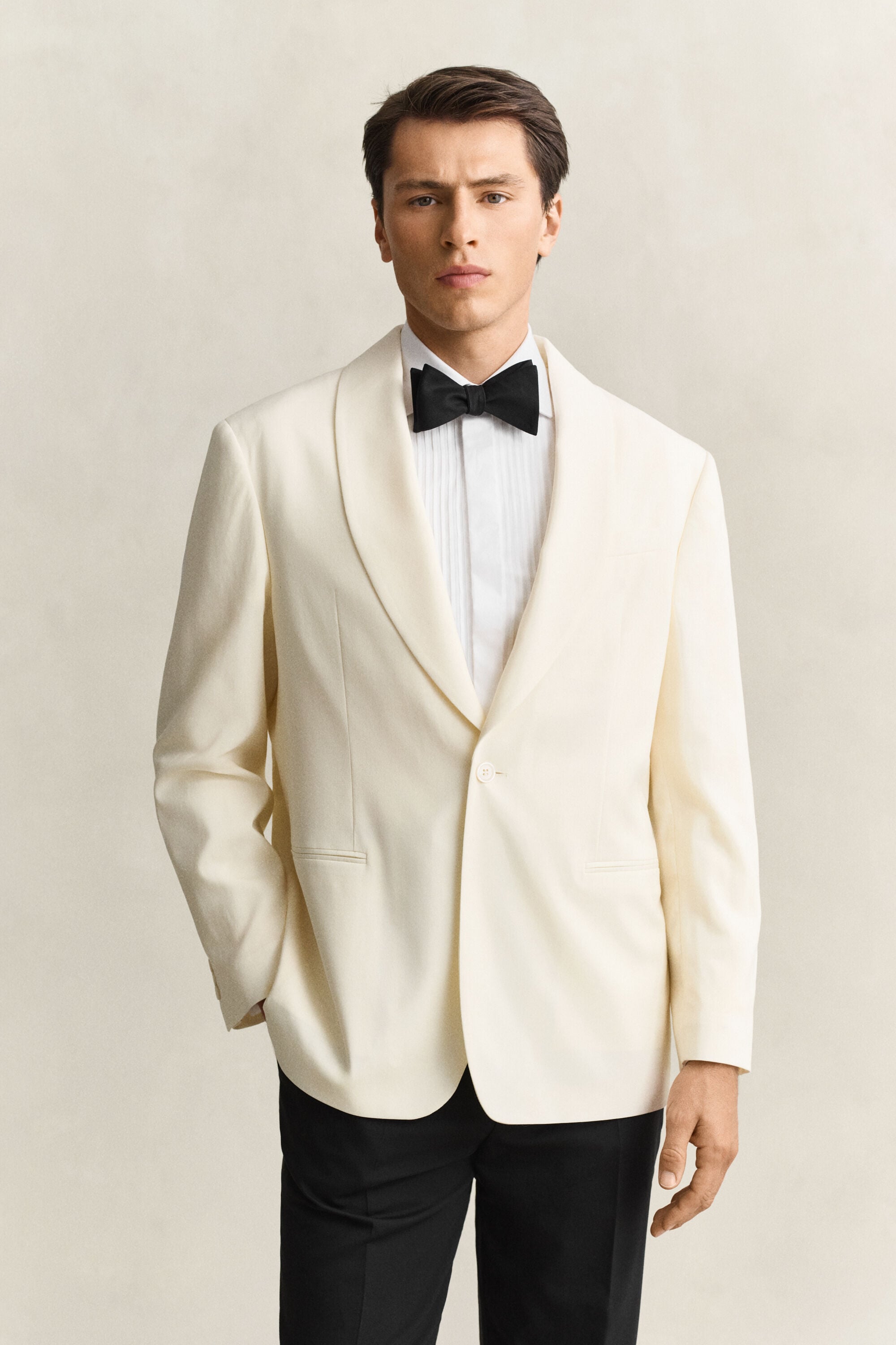 Chaqueta de esmoquin con cuello tipo chal