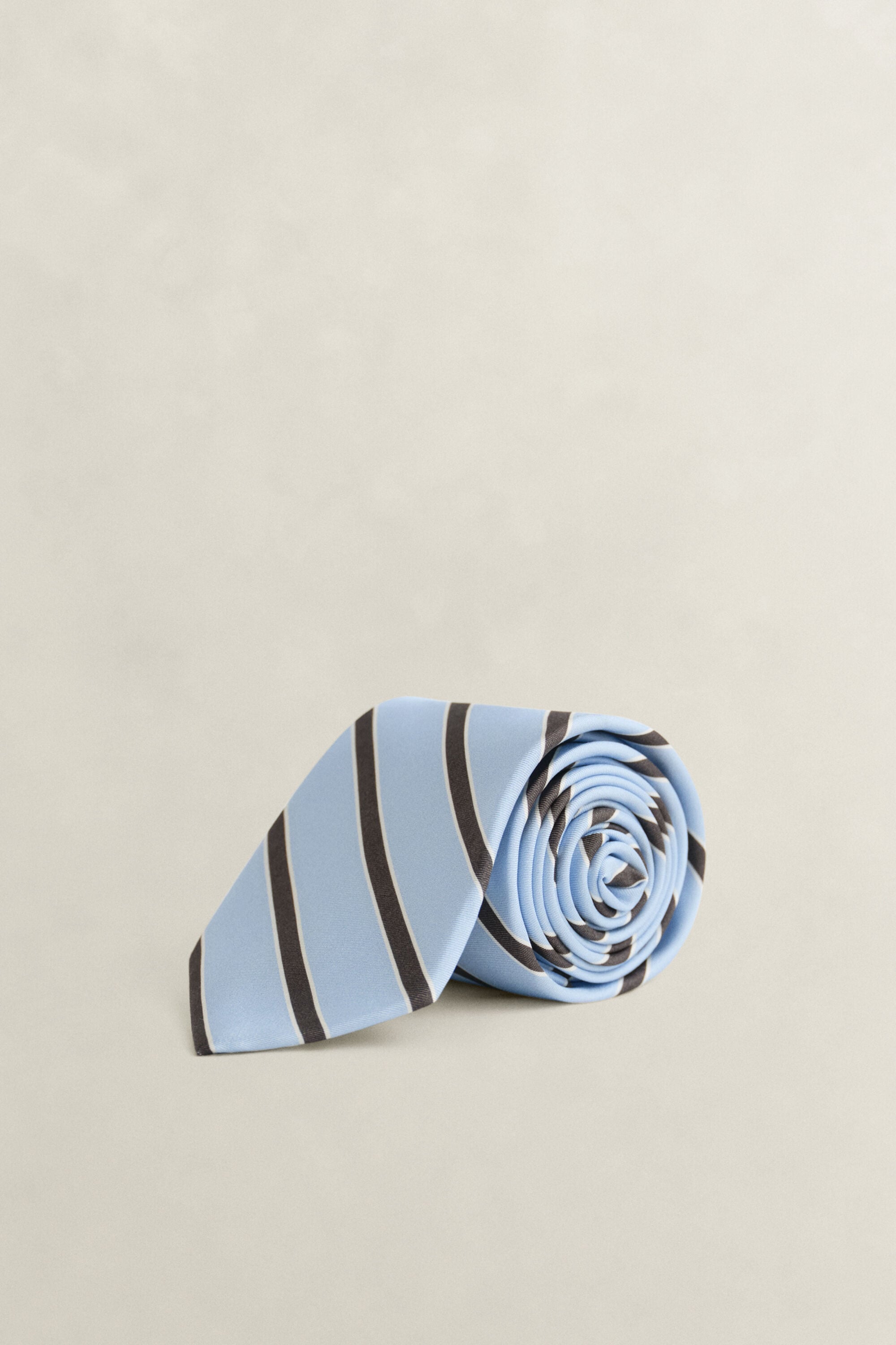 Corbata de rayas