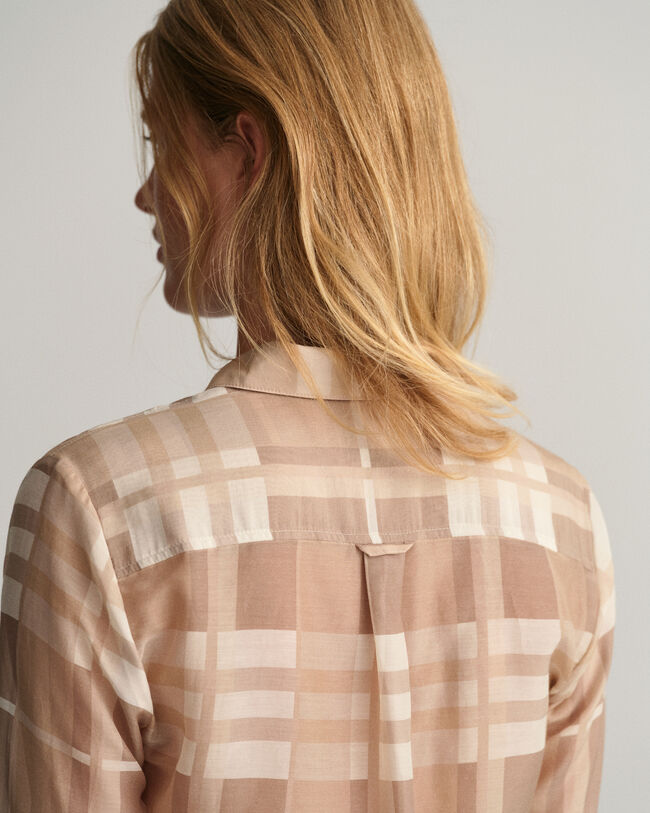 Camisa Regular Fit de seda a cuadros