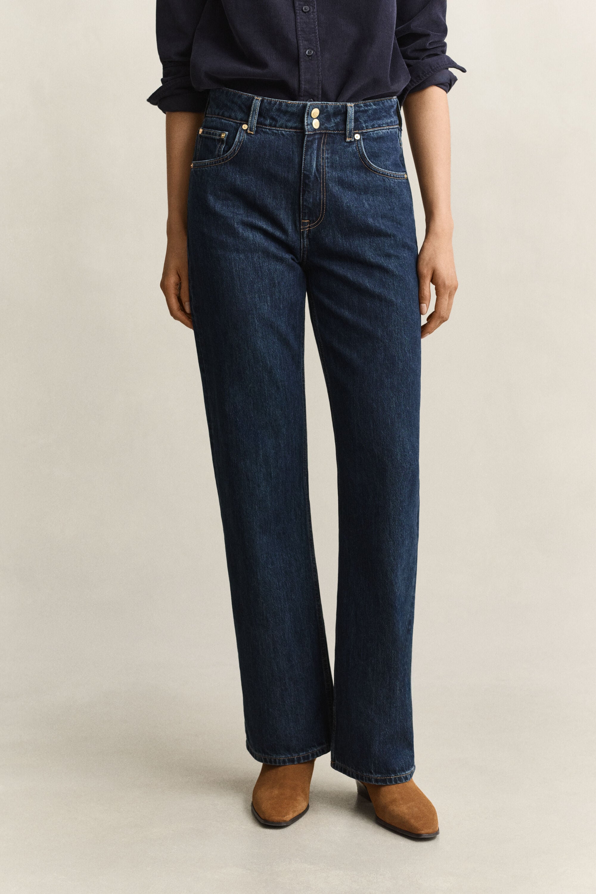 Vaqueros Relaxed Fit con botones