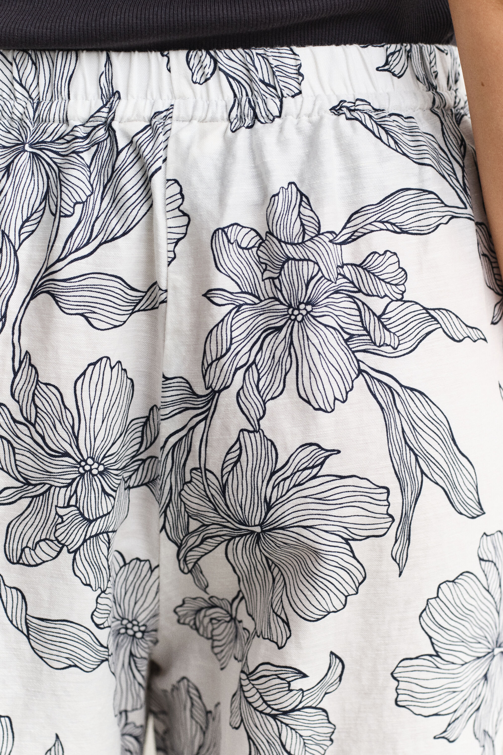 Pantalones de lino de flores