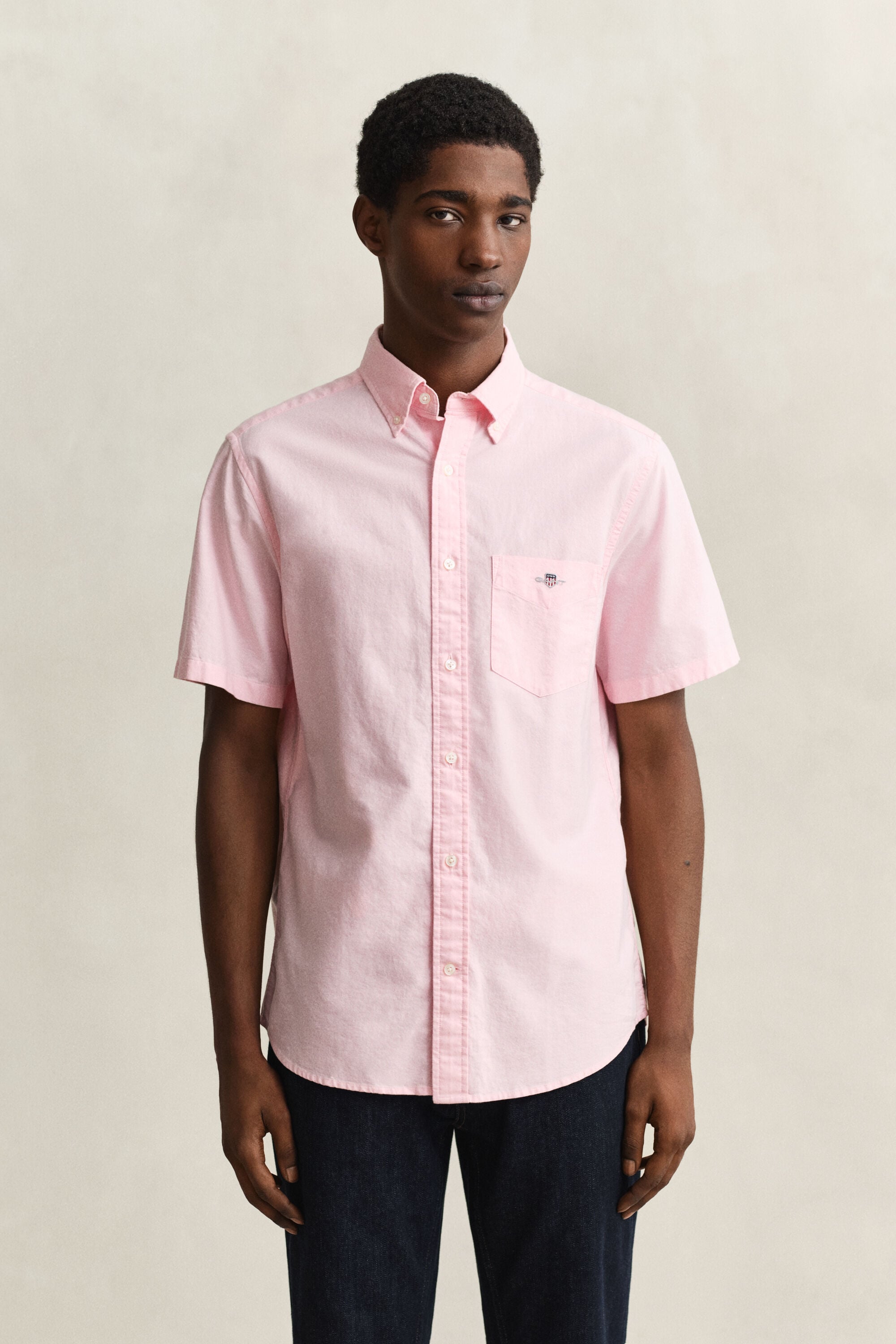 Camisa Oxford clásica de manga corta
