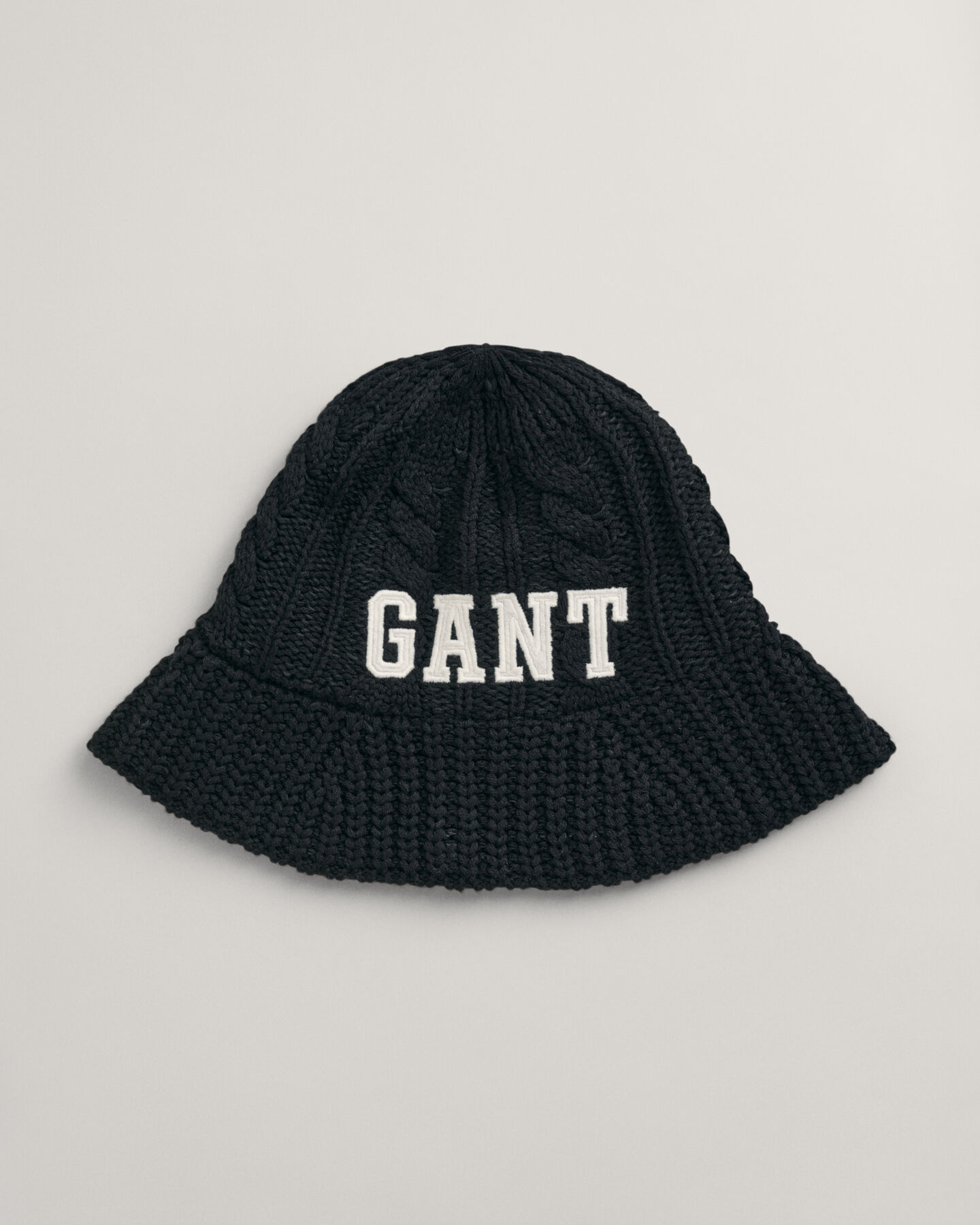 Gorro acampanado de punto