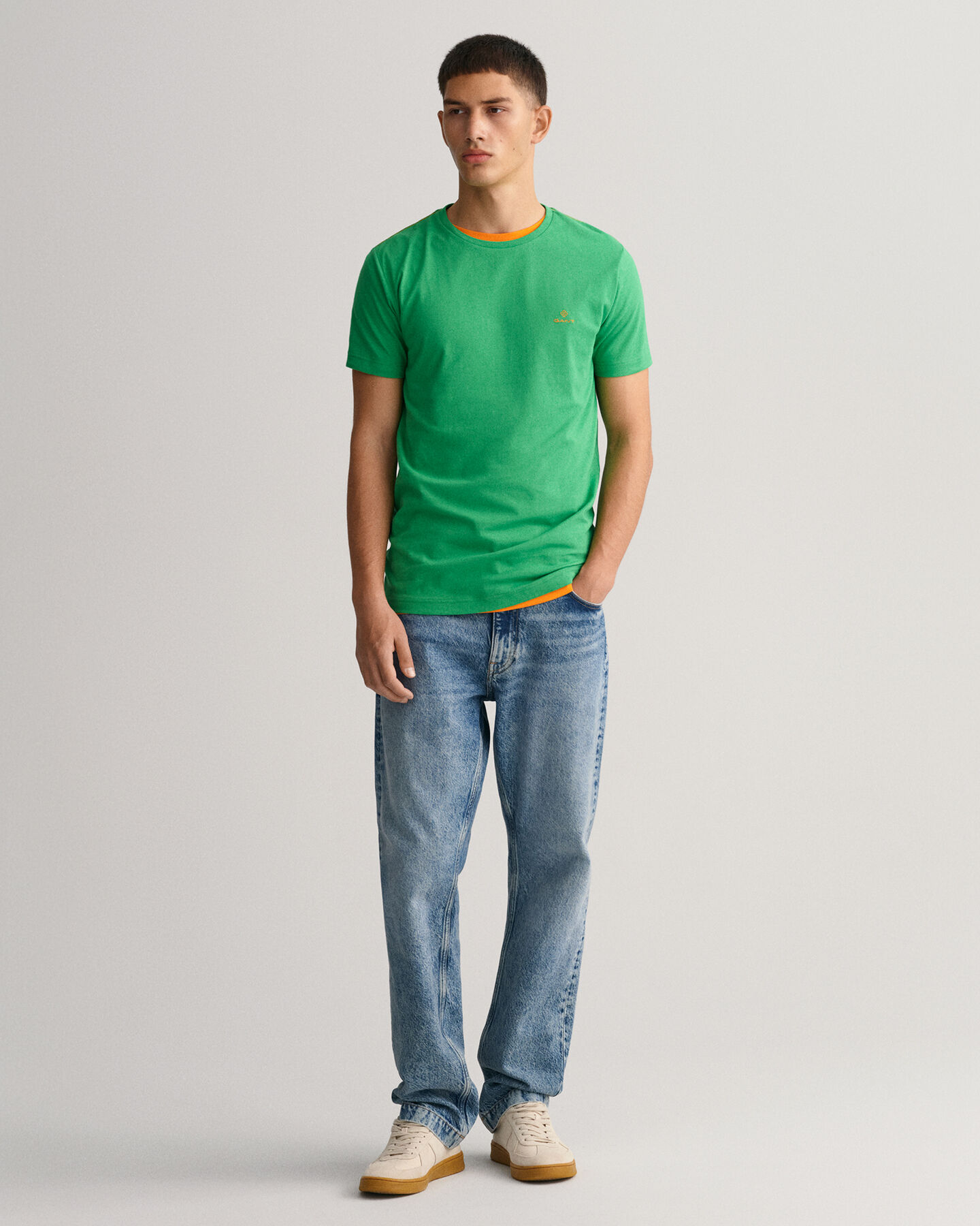 Camiseta Logo en contraste