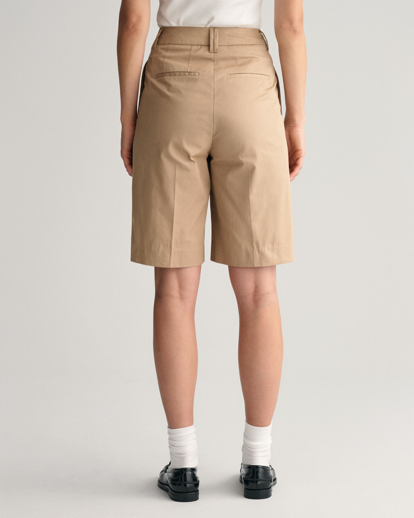 Pantalones chinos cortos de pinzas Relaxed Fit