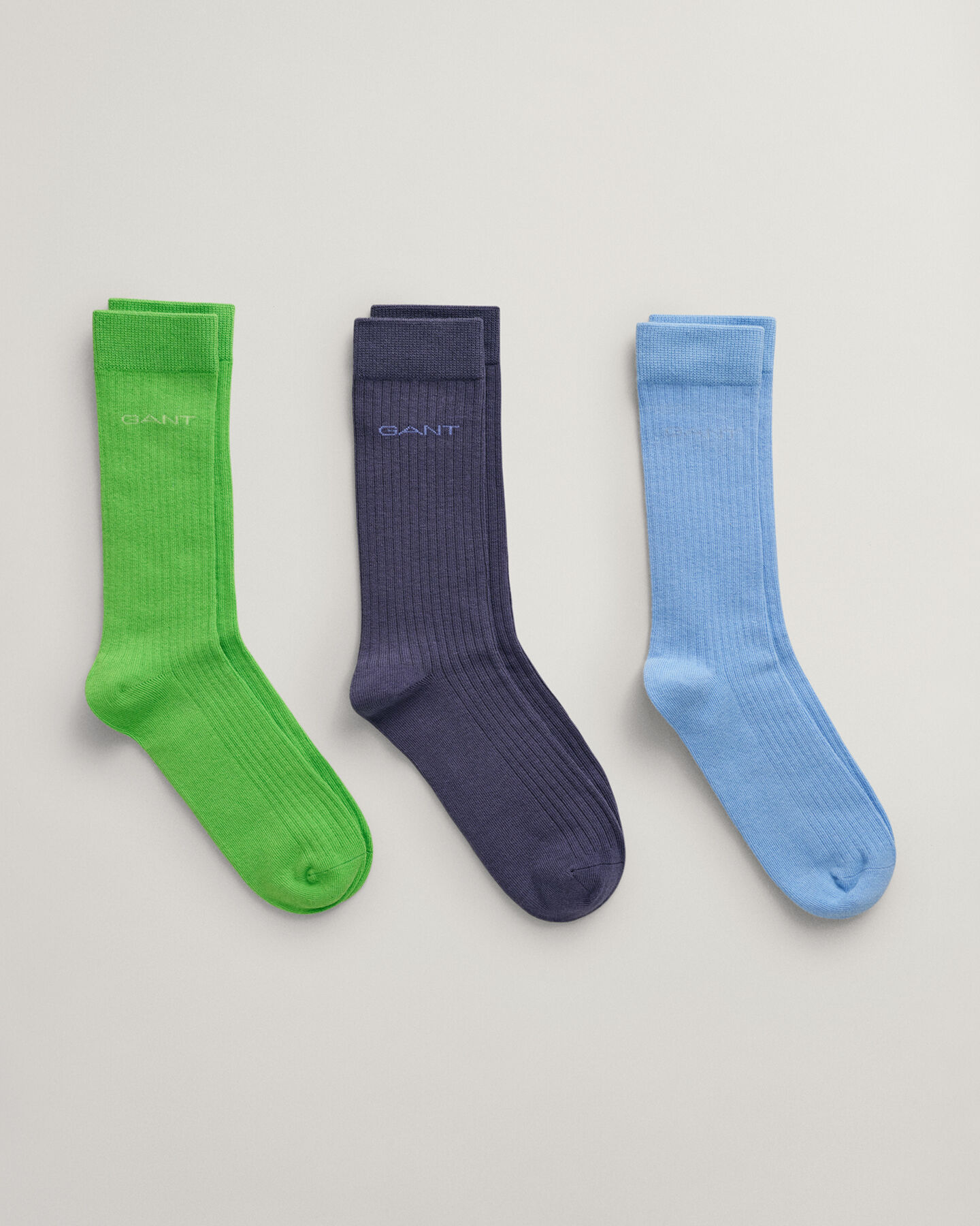 Paquete de tres pares de calcetines acanalados Tonal Logo Teens