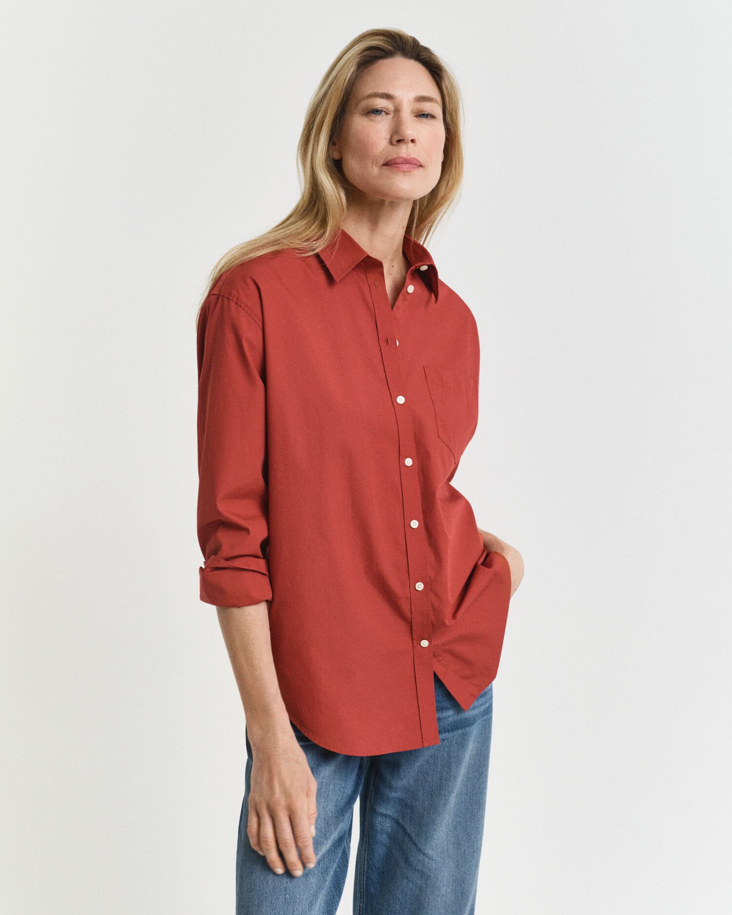 Camisa Relaxed Fit clásica de popelina