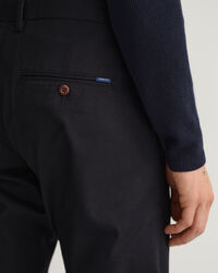 Pantalones chinos Slim Fit Tech Prep&trade; Hallden