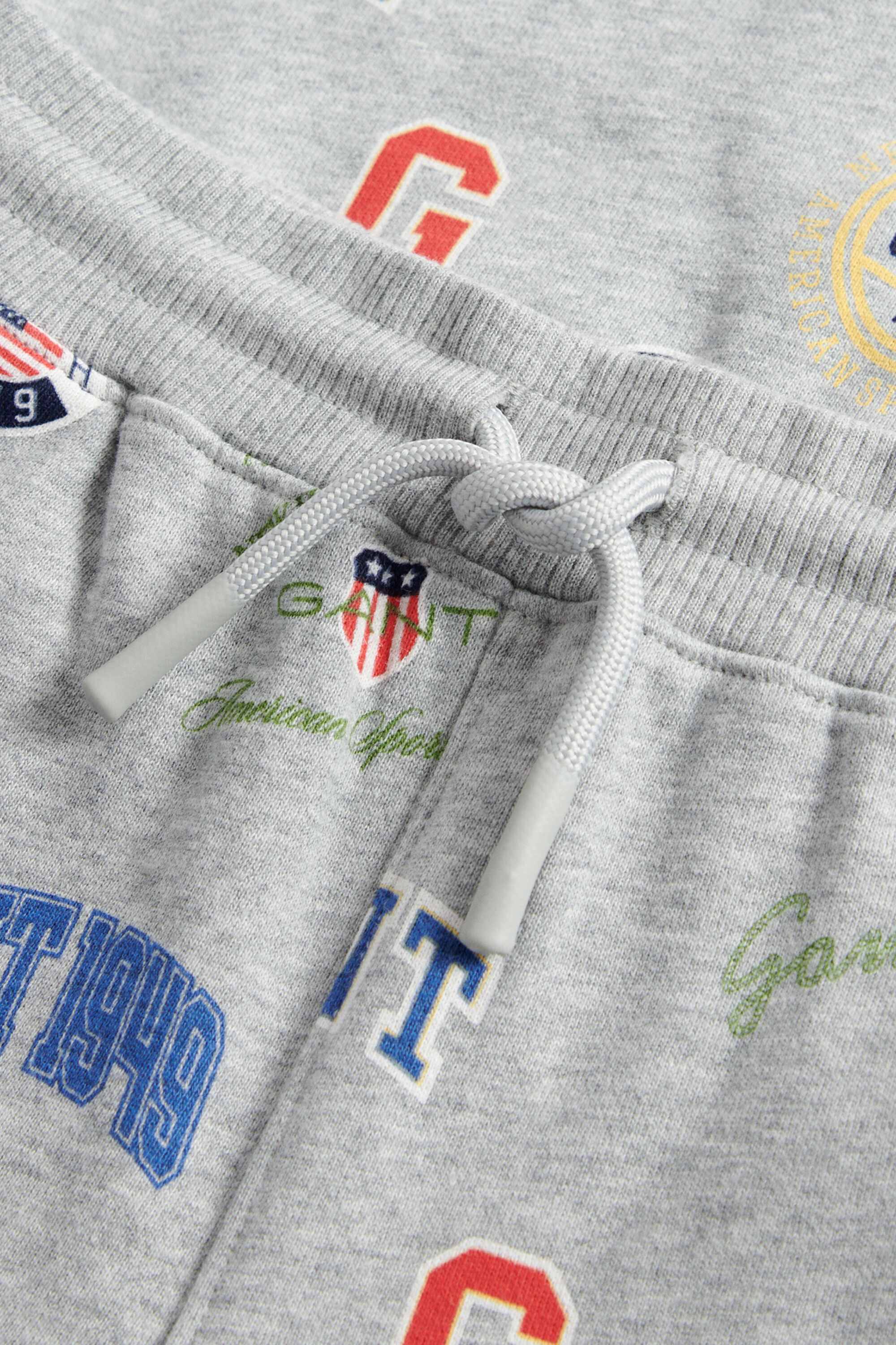 Conjunto estampado de sudadera y pantalones cortos de deporte Boys