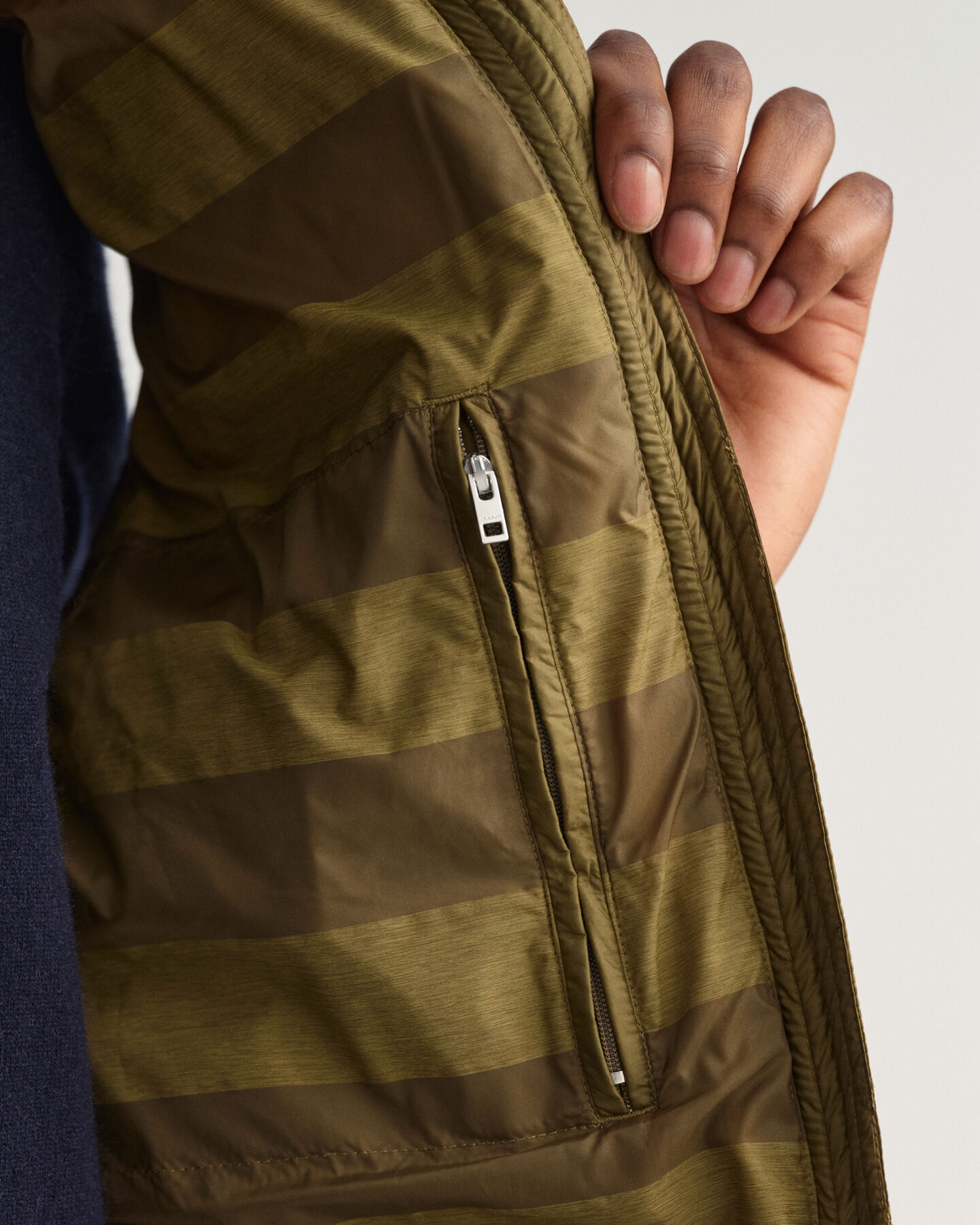 Chaleco de plum&oacute;n ligero