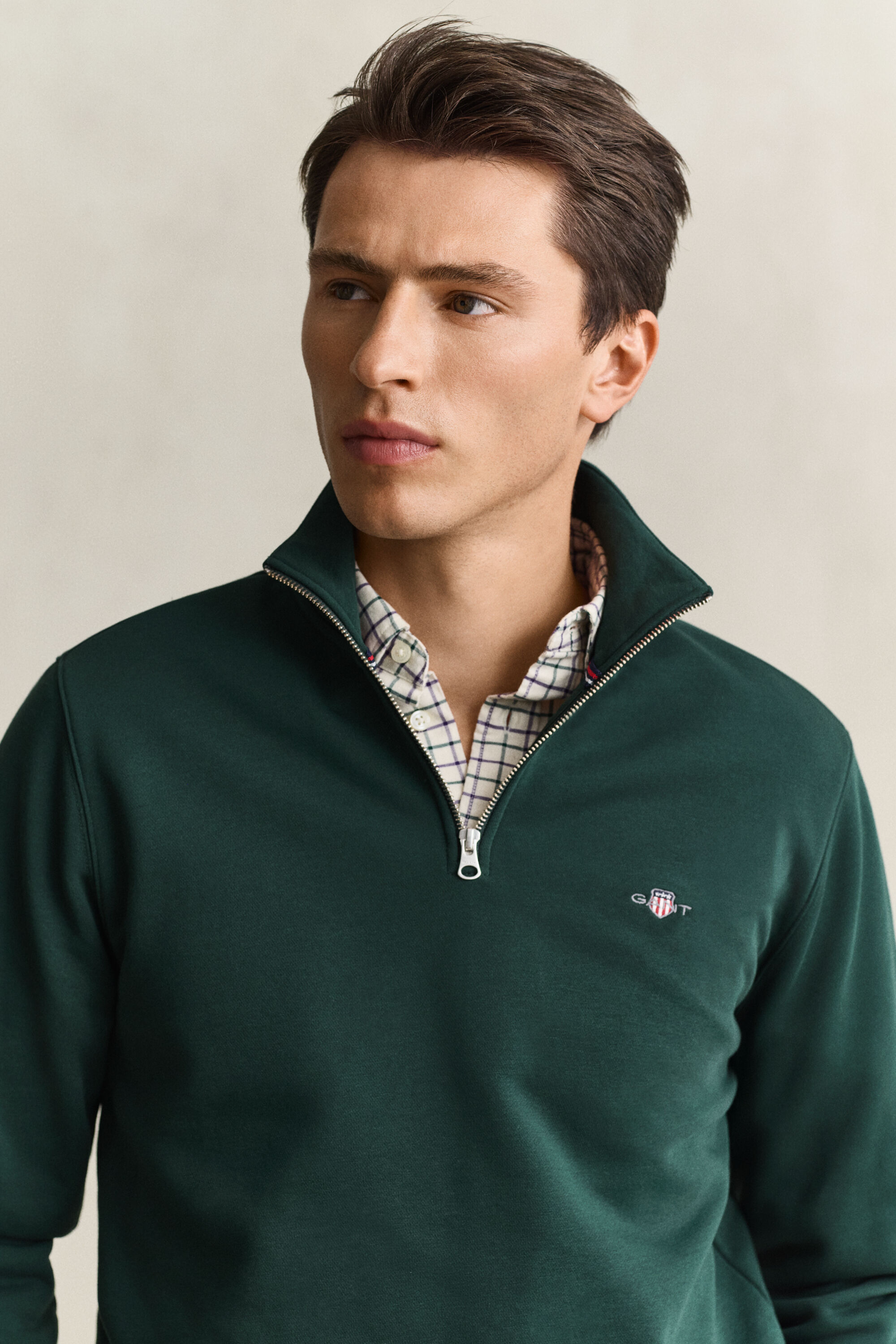 Sudadera Shield con media cremallera