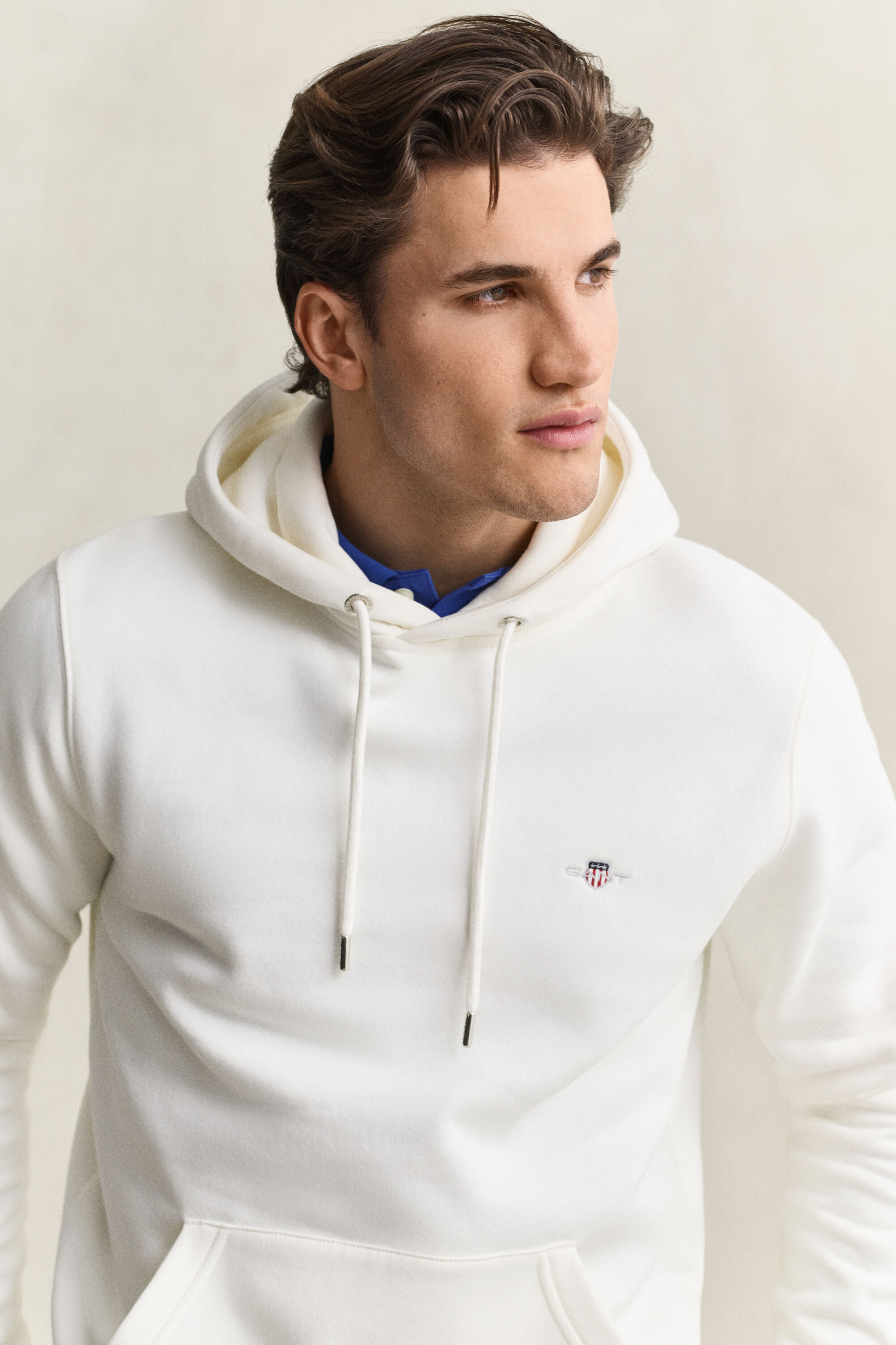Sudadera con capucha Shield