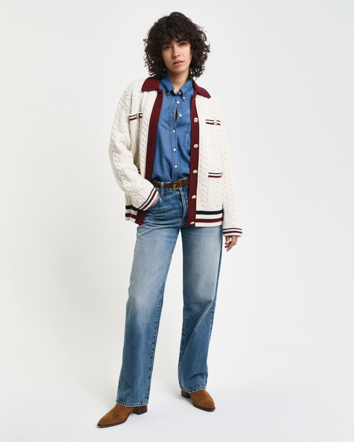 C&aacute;rdigan de punto de ochos en contraste