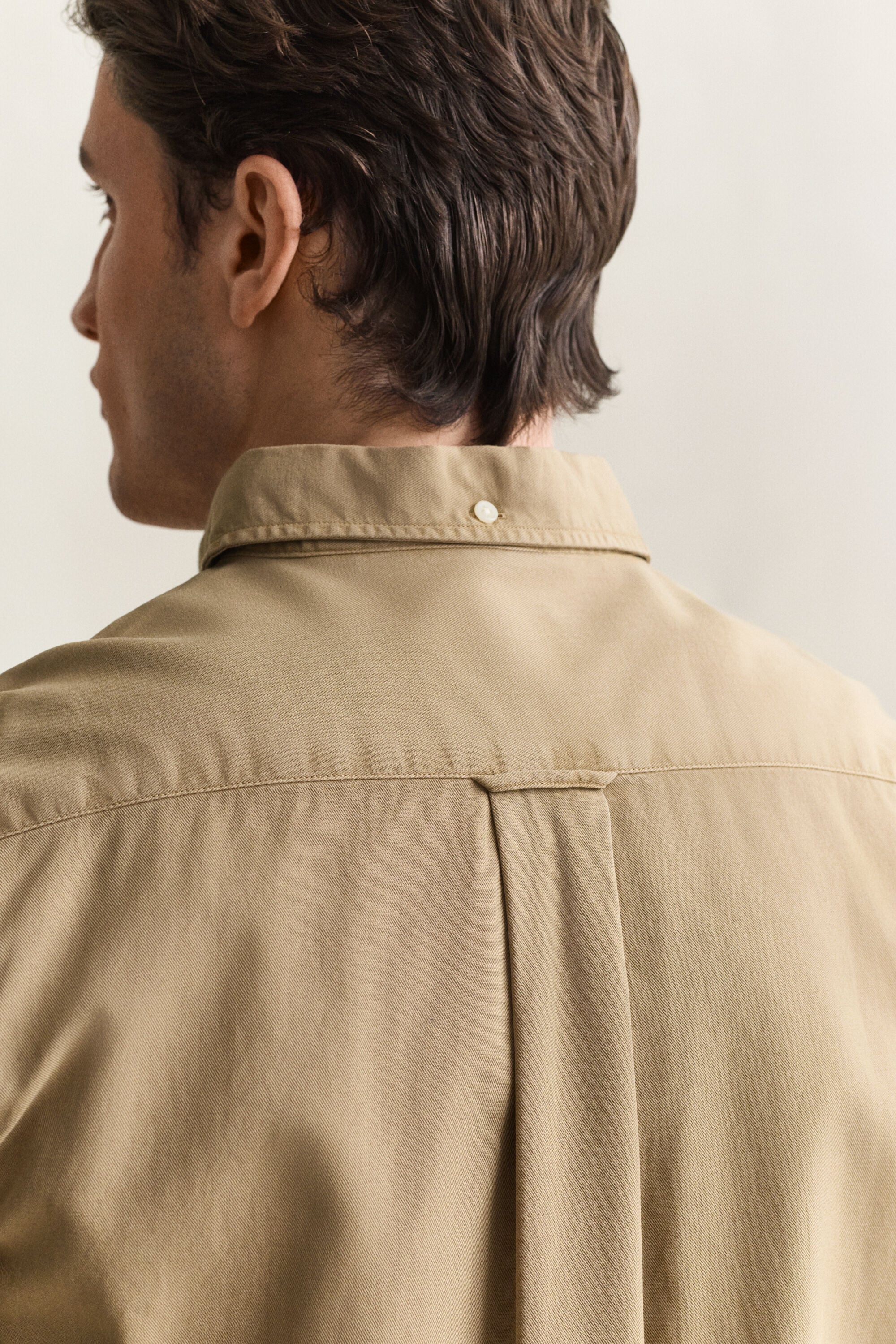 Camisa Regular Fit de sarga