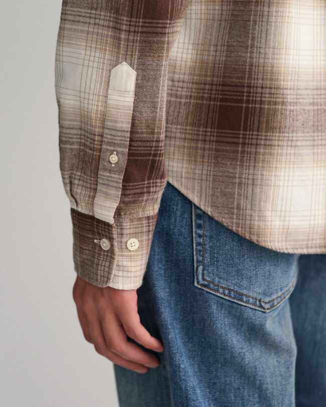 Camisa Regular Fit de franela a cuadros degradados