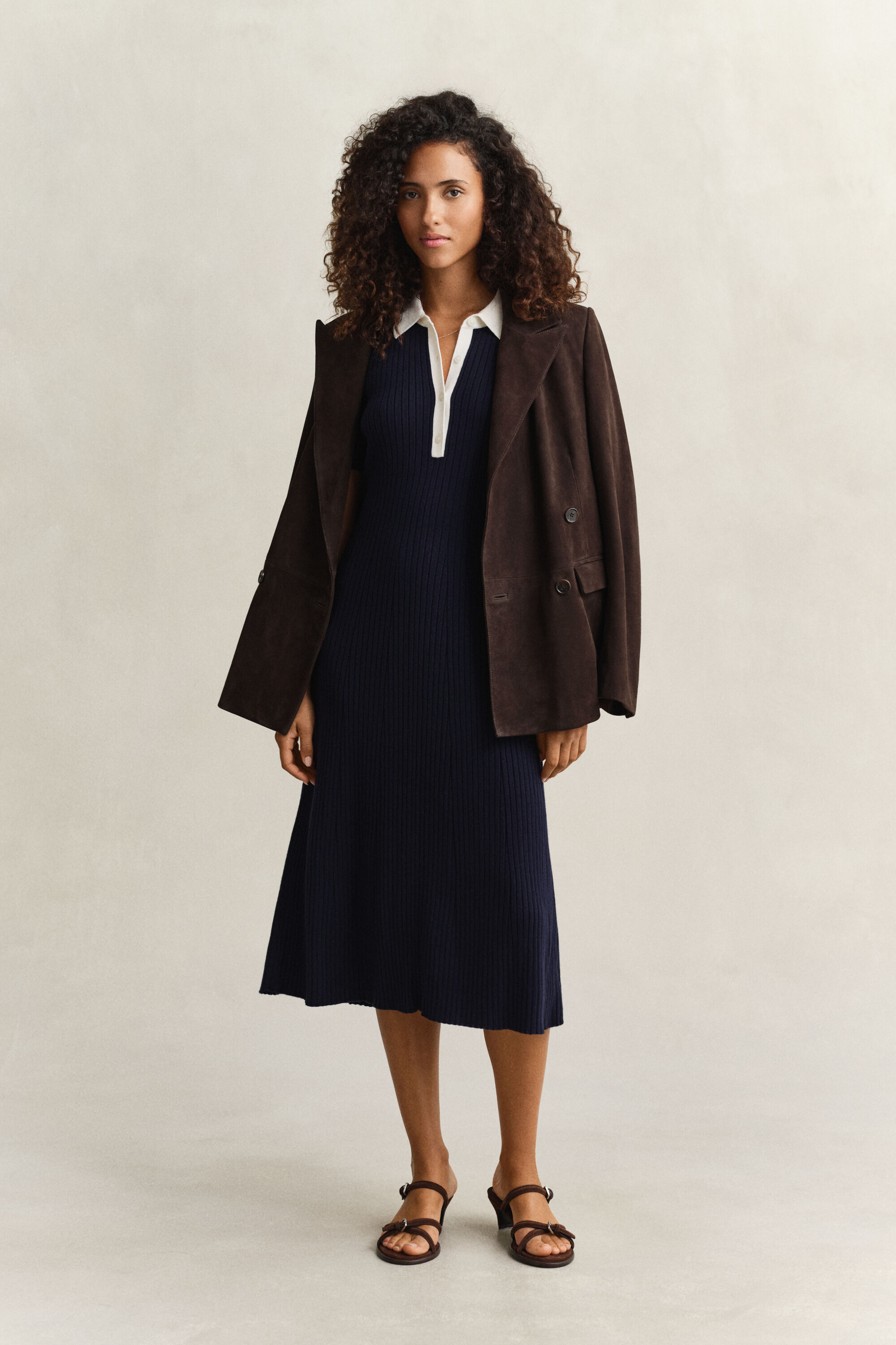 Vestido tipo polo de punto acanalado