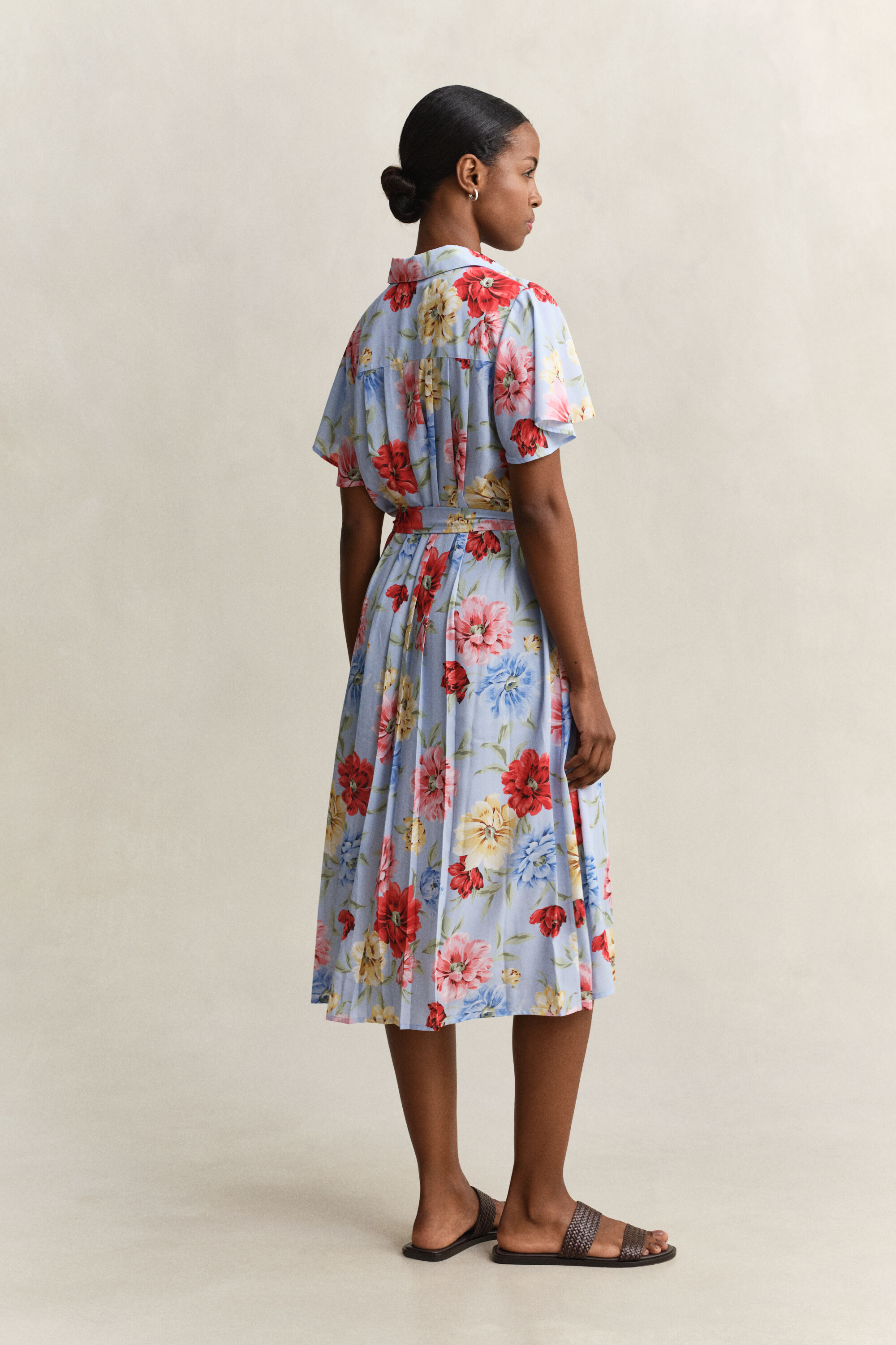 Vestido camisero de flores