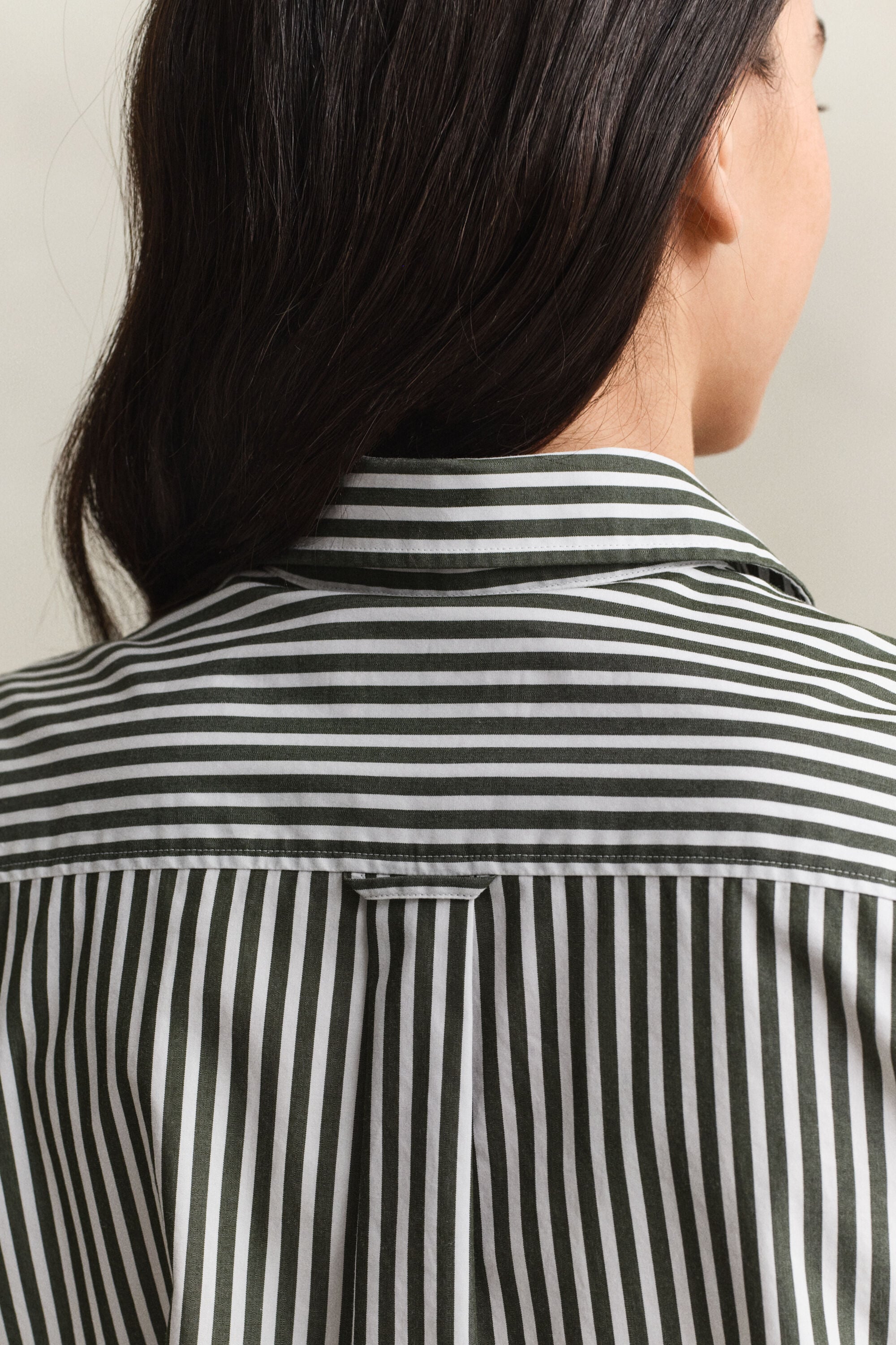 Camisa Regular Fit clásica de popelina a rayas