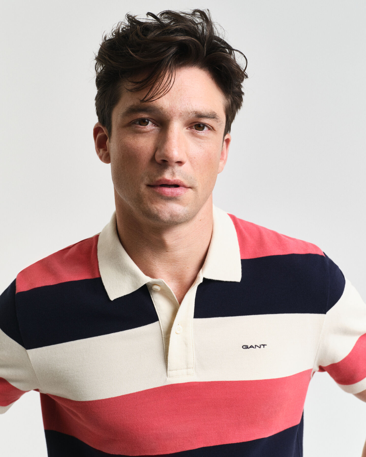 Polo de piqué de rayas en bloques