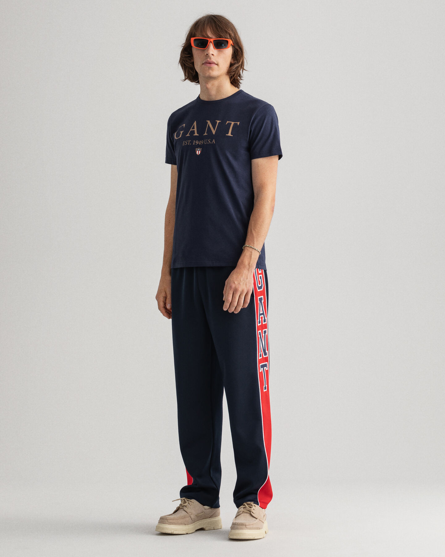 Camiseta Banner Shield Graphic