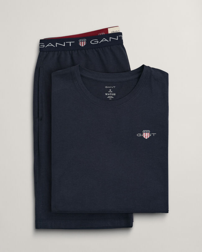 Caja de regalo con pijama de punto