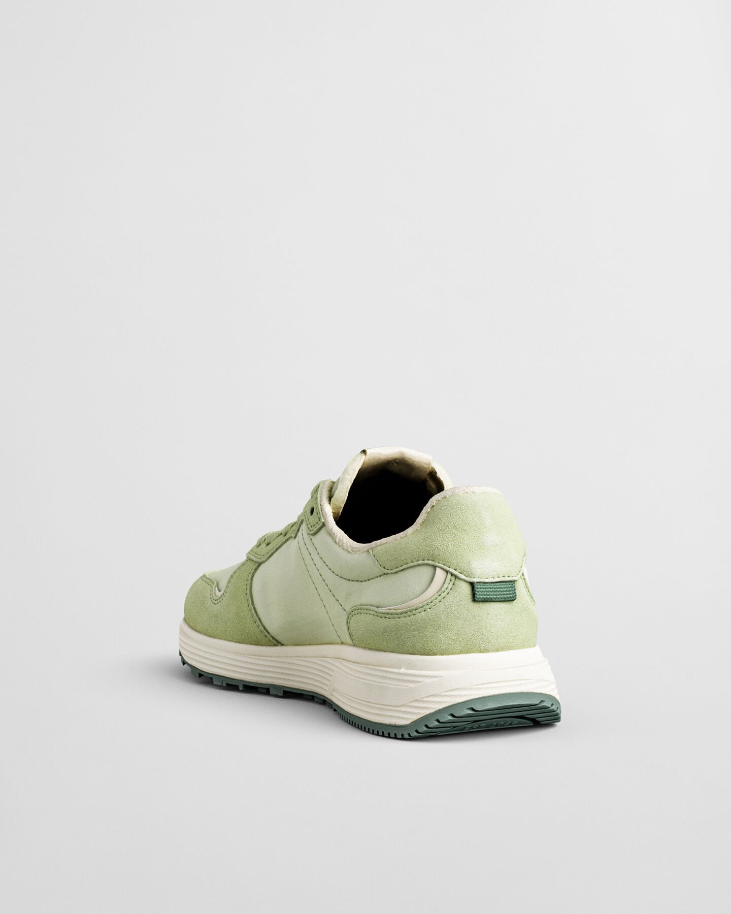 Zapatillas Beywin de ante