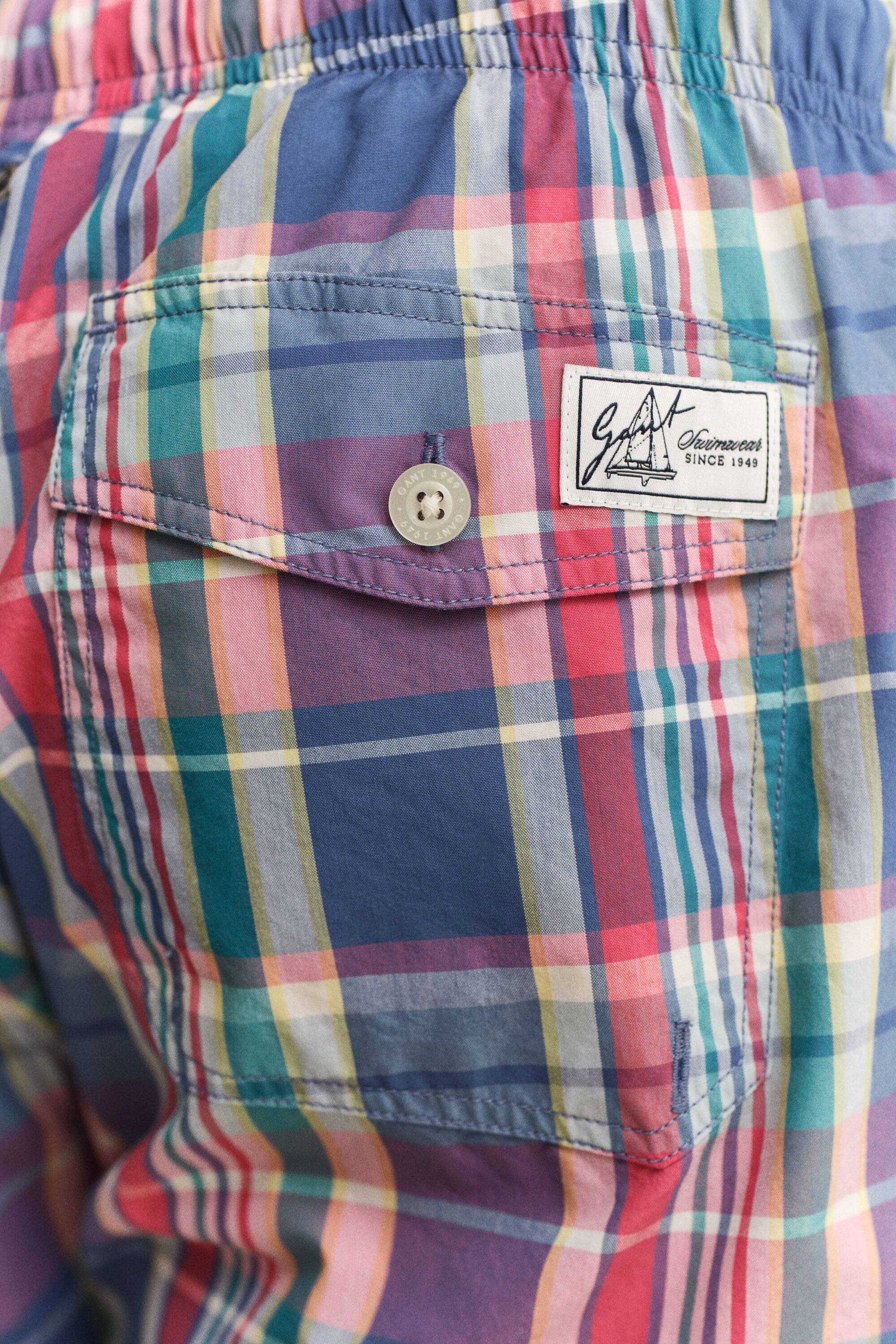 Bañador a cuadros de madrás