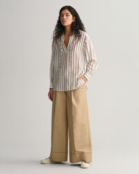 Blusa de rayas con cuello de pico