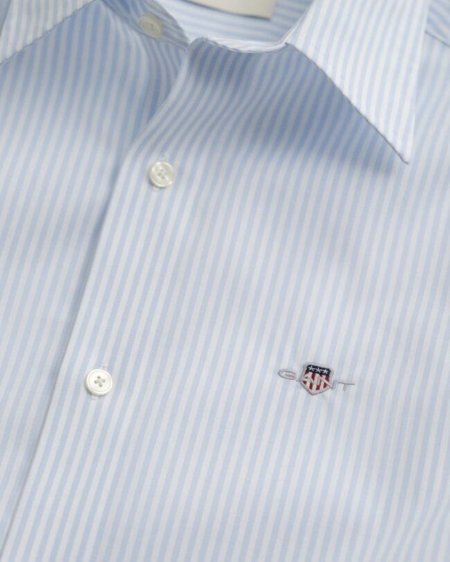 Camisa Slim Fit de popelina elástica a rayas