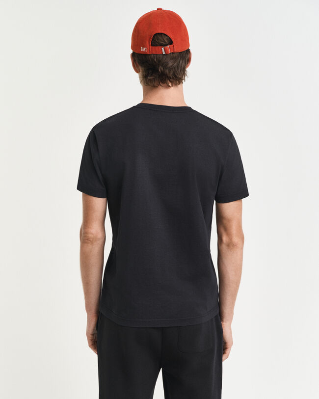 Camiseta Slim Fit Shield con cuello de pico