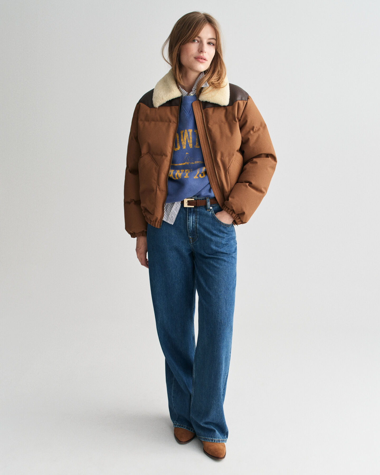 Chaqueta acolchada con cuello de pelo sintético