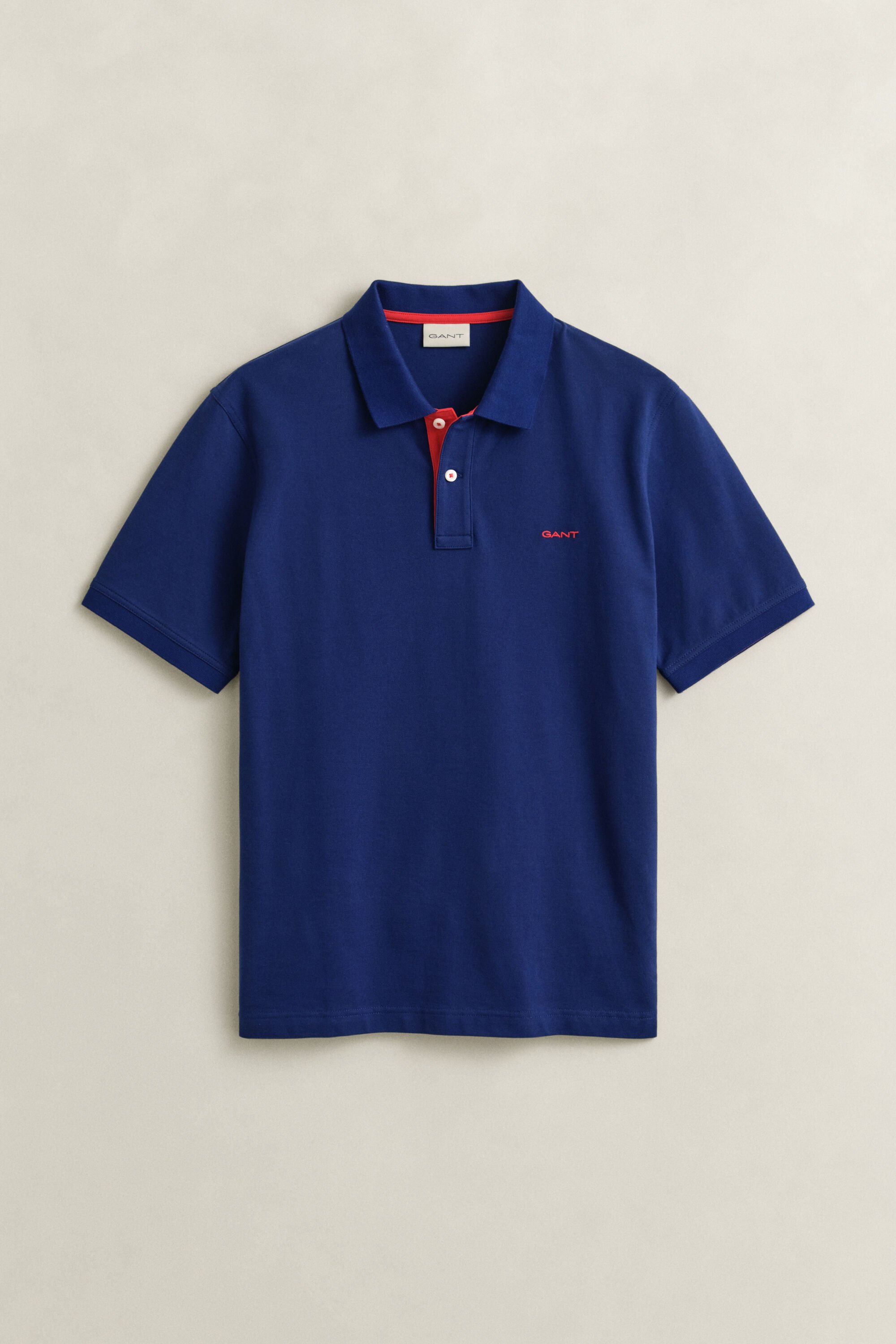 Polo de piqué en contraste
