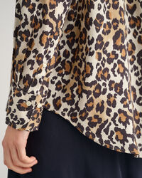 Camisa Relaxed Fit de modal con estampado de leopardo